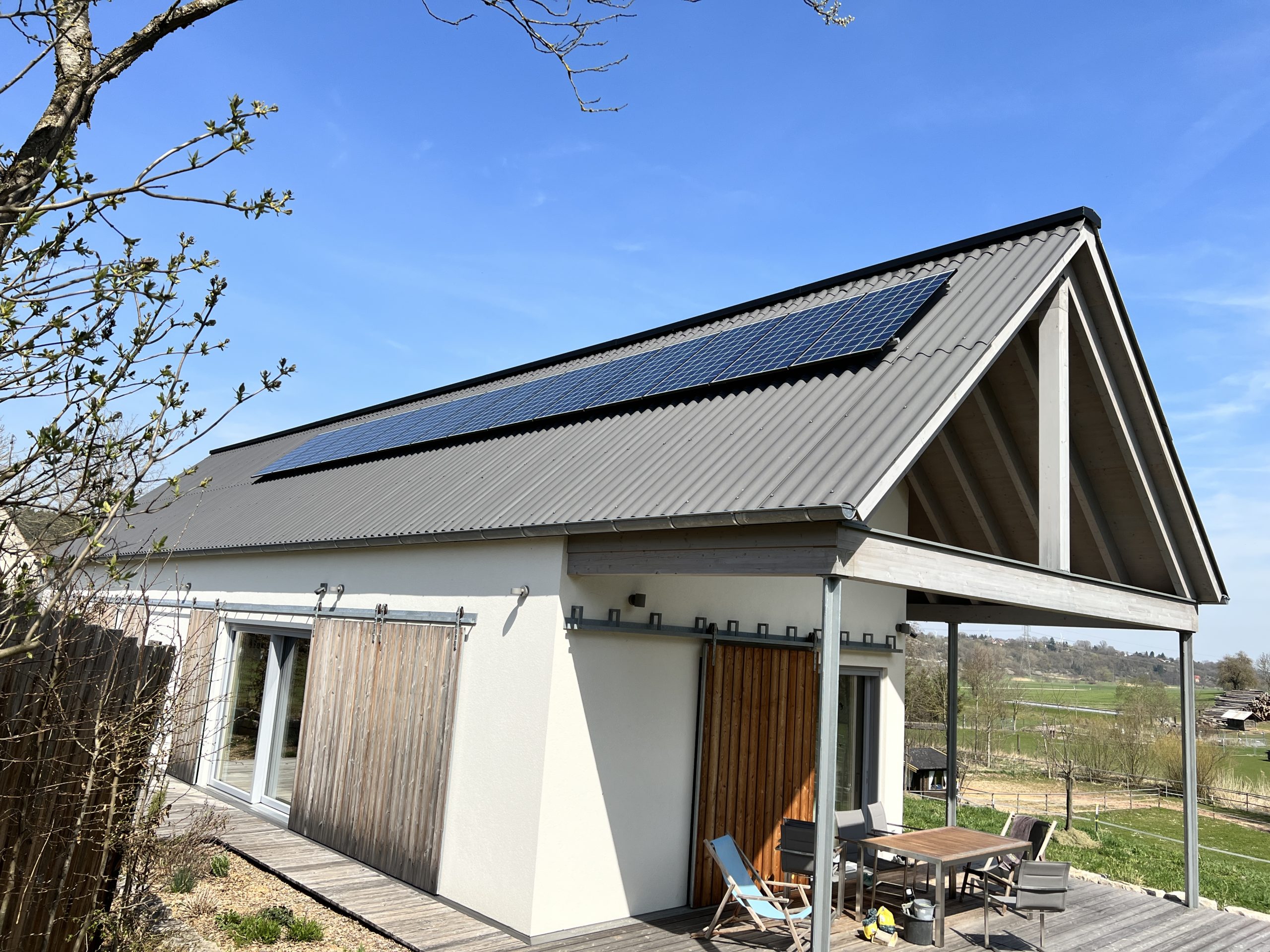 Photovoltaik auf dem Dach - energieeffizient bauen in Nürnberg und Mittelfranken